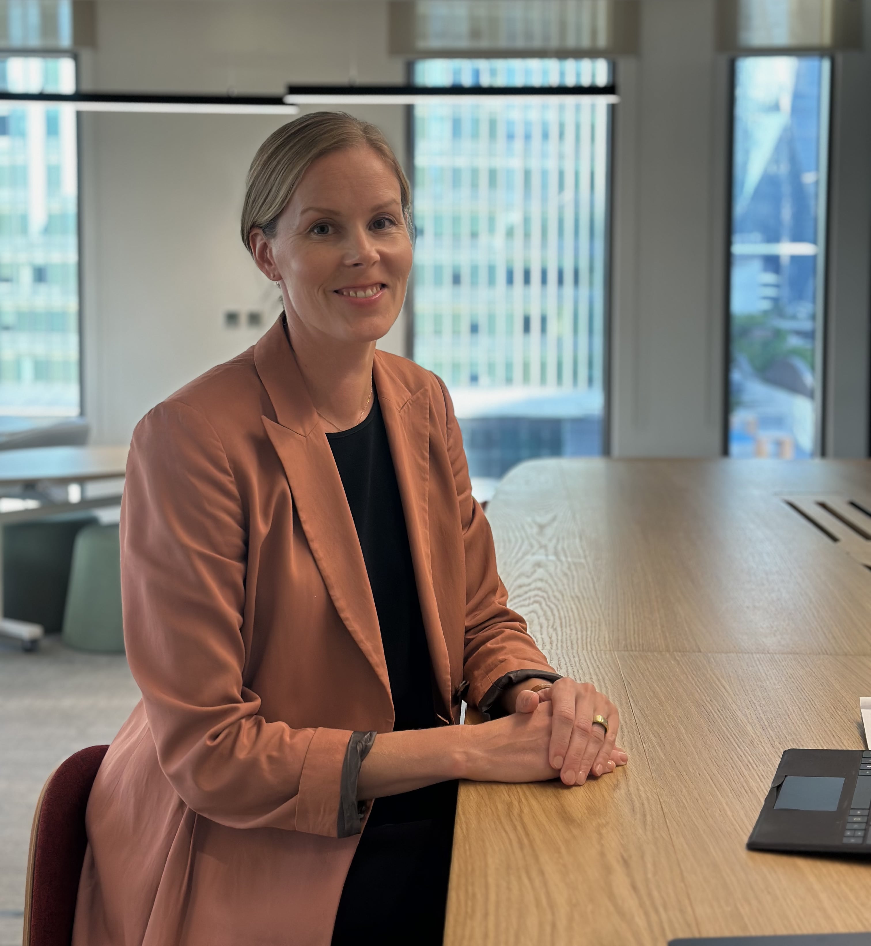 Emmi's first day at ZenTreasury DIFC office
